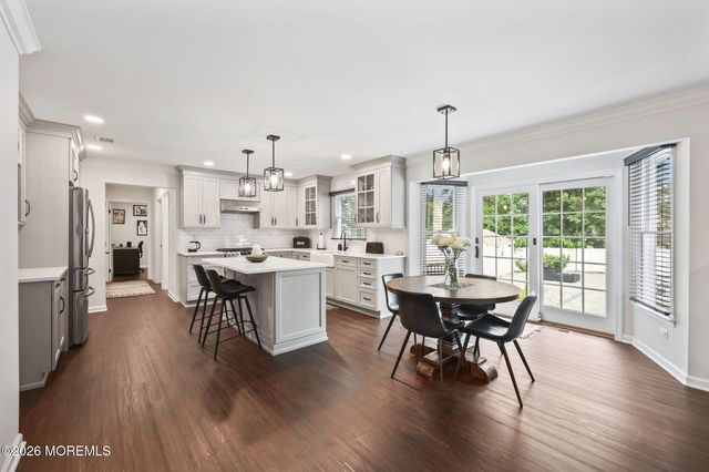 58 Jeanine Court, Manalapan, NJ 07726