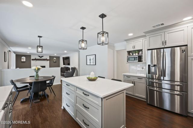 58 Jeanine Court, Manalapan, NJ 07726