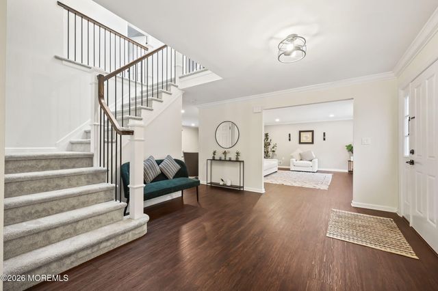 58 Jeanine Court, Manalapan, NJ 07726