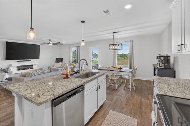 151 Poplar Springs Road, Walhalla, SC 29691