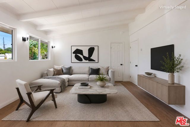 14916 Ryan Street, Los Angeles, CA 91342