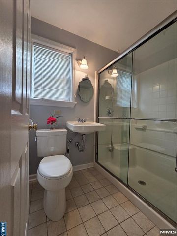 18A Elmwood Court 18A, Elmwood Park, NJ 07407