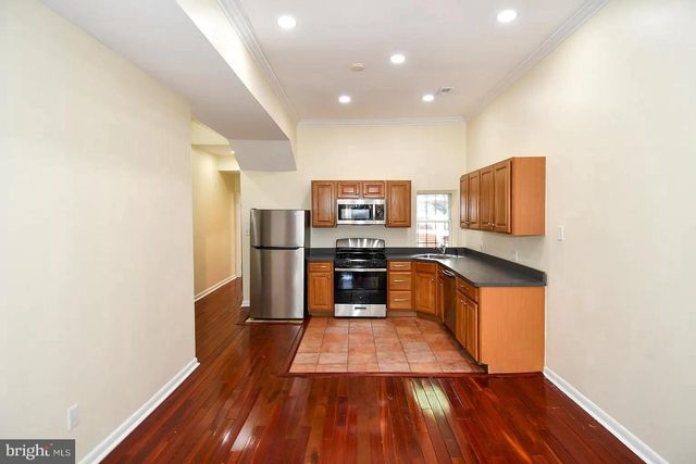 1904 9TH ST NW, Washington, DC 20001