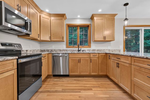 16 Ashlee Drive, Peterborough, NH 03458