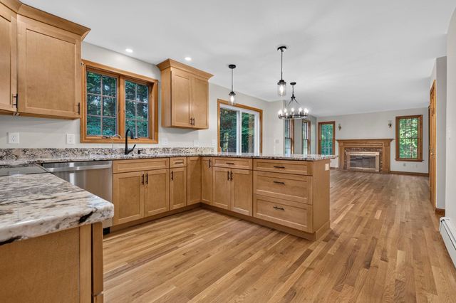 16 Ashlee Drive, Peterborough, NH 03458