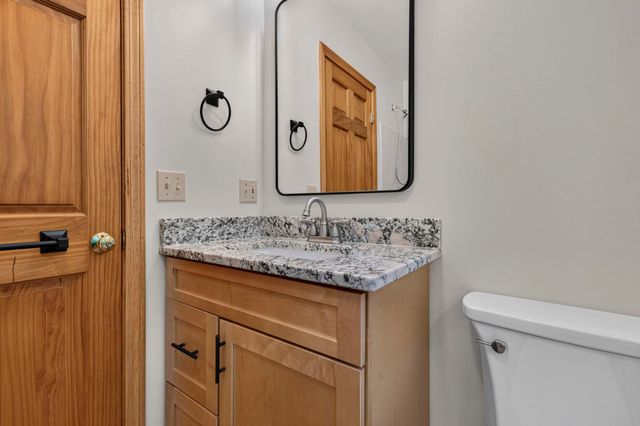 16 Ashlee Drive, Peterborough, NH 03458