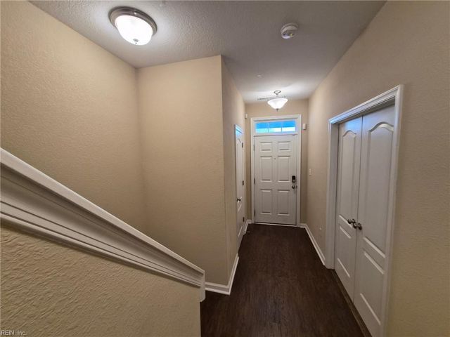 279 Tigerlilly Dr Unit 147, Portsmouth, VA 23701