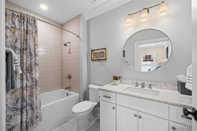 134 Gay Avenue, Clayton, MO 63105