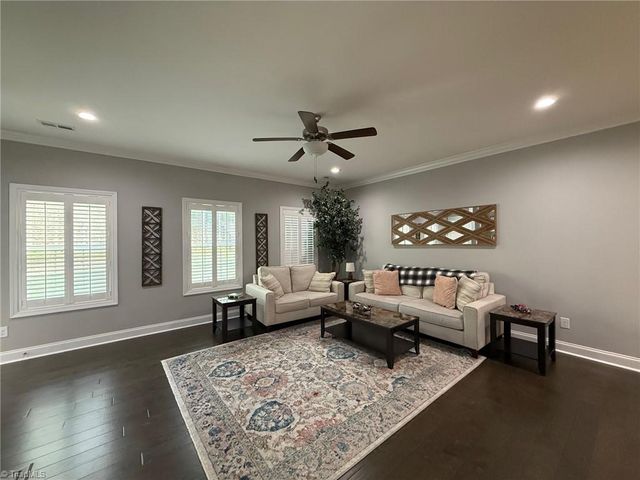 2901 Fernley Court, High Point, NC 27262
