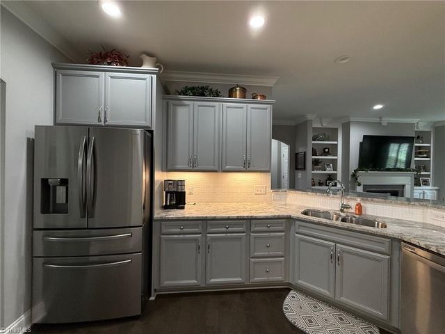 2901 Fernley Court, High Point, NC 27262