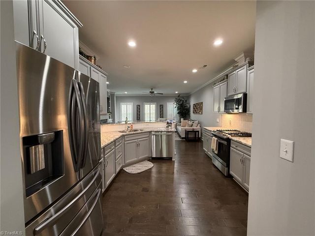 2901 Fernley Court, High Point, NC 27262
