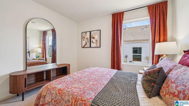 1735 DIXON CIRCLE, Mount Olive, AL 35117