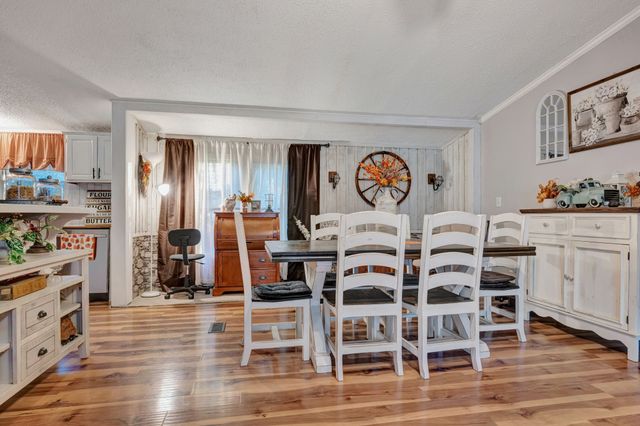 944 Deason Rd, Dickson, TN 37055