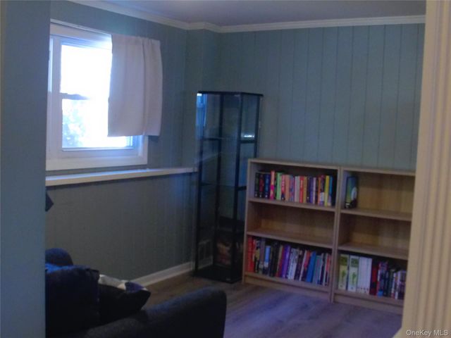 1288 Waverly Avenue, Farmingville, NY 11738