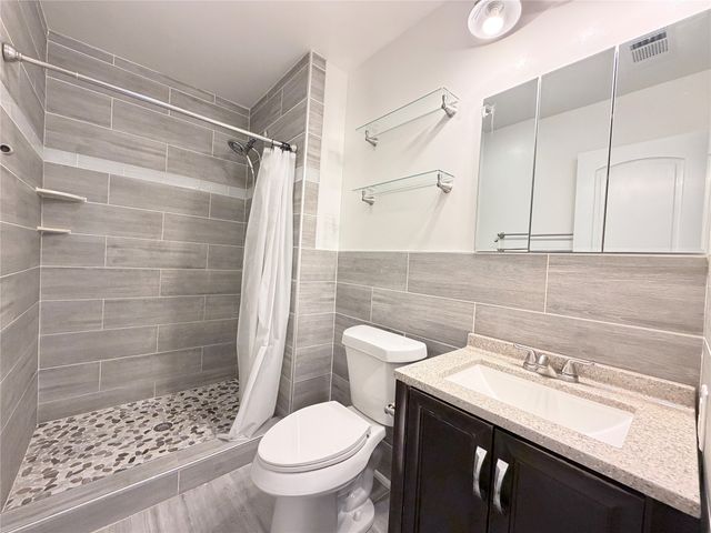 407 Ivy Way, Garland, TX 75043