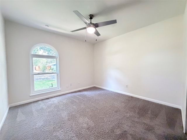 407 Ivy Way, Garland, TX 75043