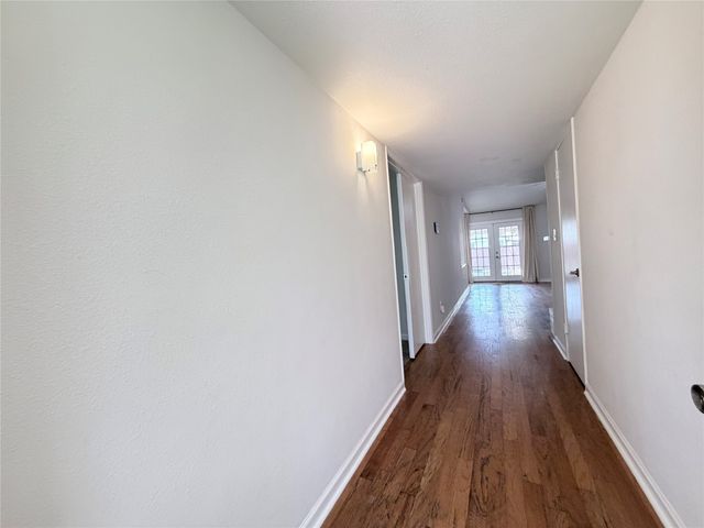 407 Ivy Way, Garland, TX 75043