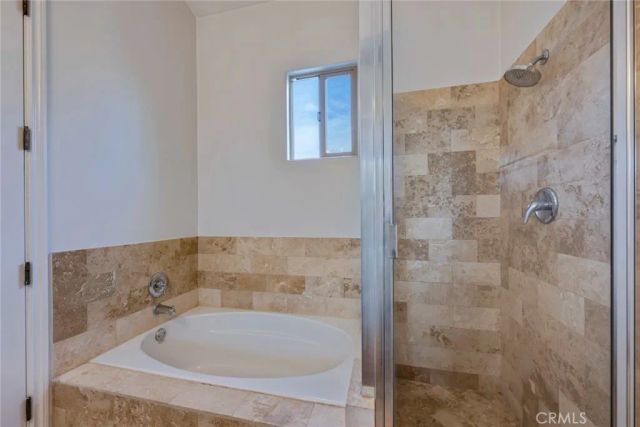 5027 Colfax Avenue 1, Valley Village, CA 91601