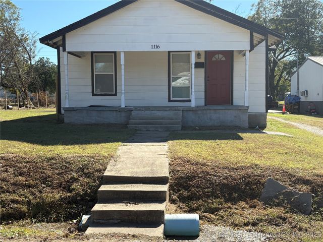 1116 E Randolph Street, Okmulgee, OK 74447