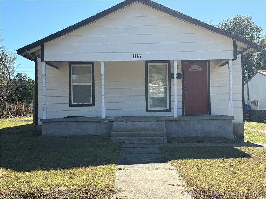 1116 E Randolph Street, Okmulgee, OK 74447
