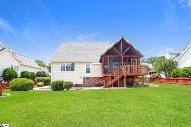 104 Sandtrap Court, Greenville, SC 29609