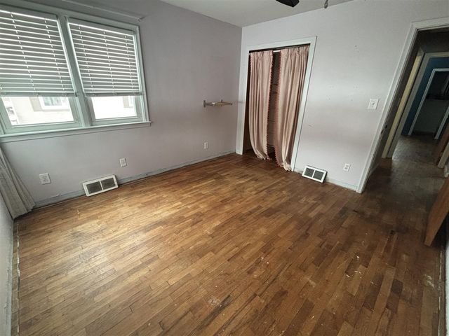 400 Colfax Street, Jackson, MI 49203