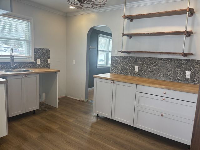 400 Colfax Street, Jackson, MI 49203