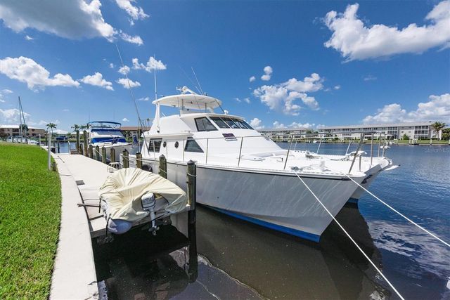 1518 KINGLET DRIVE, Punta Gorda, FL 33950