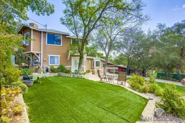 124 South Ln, El Cajón, CA 92021
