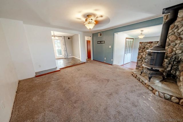 124 South Ln, El Cajón, CA 92021