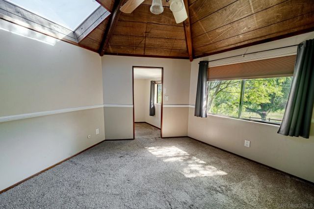 124 South Ln, El Cajón, CA 92021