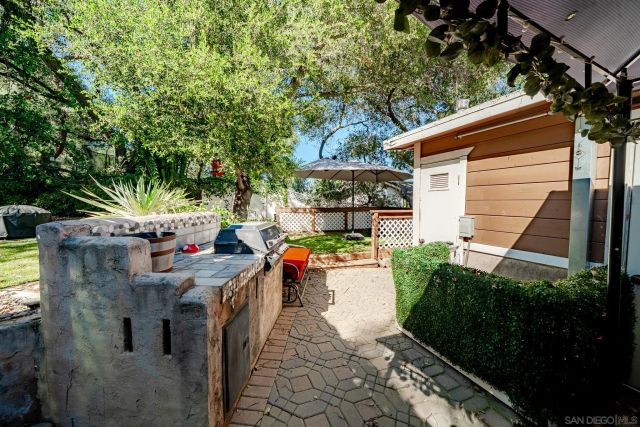 124 South Ln, El Cajón, CA 92021