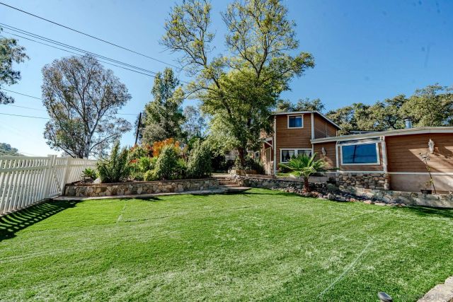 124 South Ln, El Cajón, CA 92021