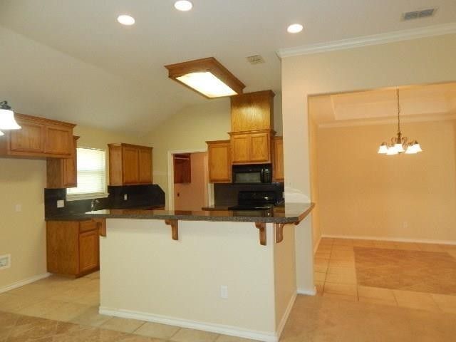 6806 Windy Creek Dr, Corpus Christi, TX 78414