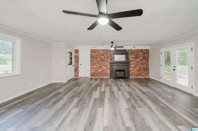 2105 MERRY DRIVE NE, Birmingham, AL 35215