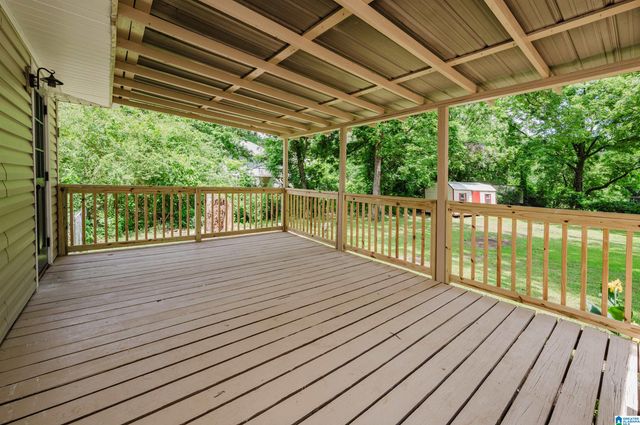 2105 MERRY DRIVE NE, Birmingham, AL 35215
