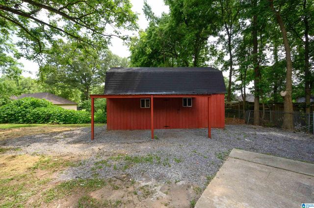 2105 MERRY DRIVE NE, Birmingham, AL 35215