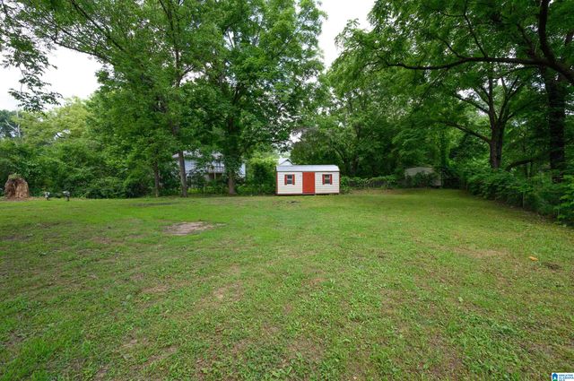 2105 MERRY DRIVE NE, Birmingham, AL 35215