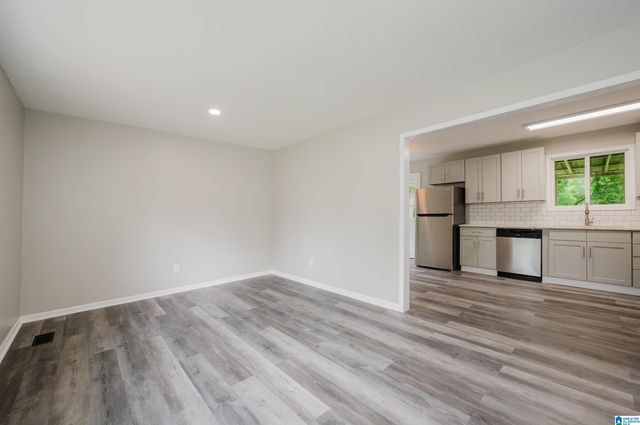 2105 MERRY DRIVE NE, Birmingham, AL 35215