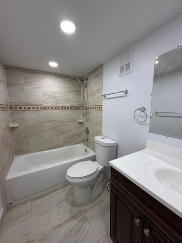 1041 NW 124TH Avenue 1041, Pembroke Pines, FL 33026