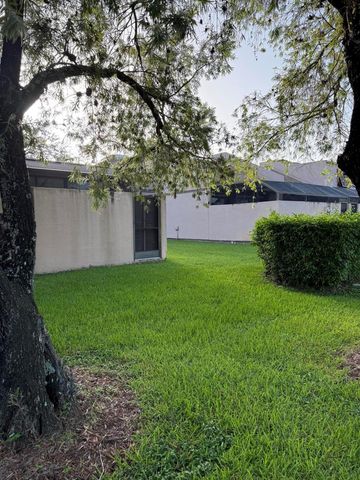 1041 NW 124TH Avenue 1041, Pembroke Pines, FL 33026