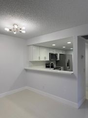 1041 NW 124TH Avenue 1041, Pembroke Pines, FL 33026