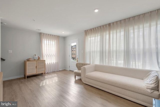 3564 STELLA BLUE DR, Hyattsville, MD 20782