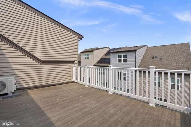3564 STELLA BLUE DR, Hyattsville, MD 20782
