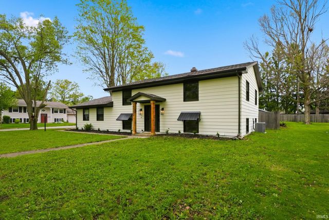 5709 Monarch Drive, Fort Wayne, IN 46815