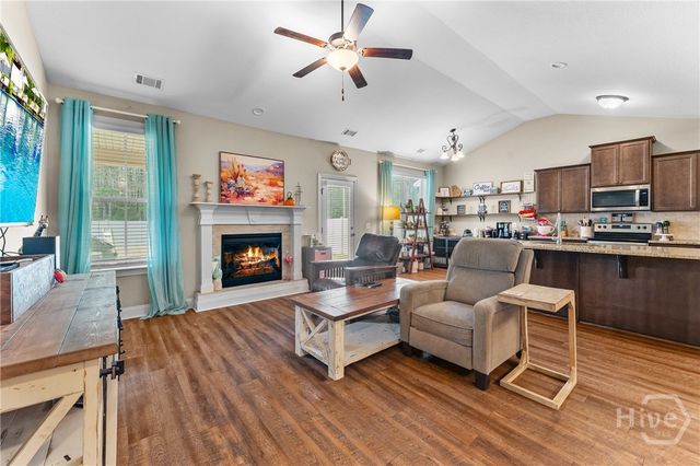 161 Laguna Way, Savannah, GA 31405