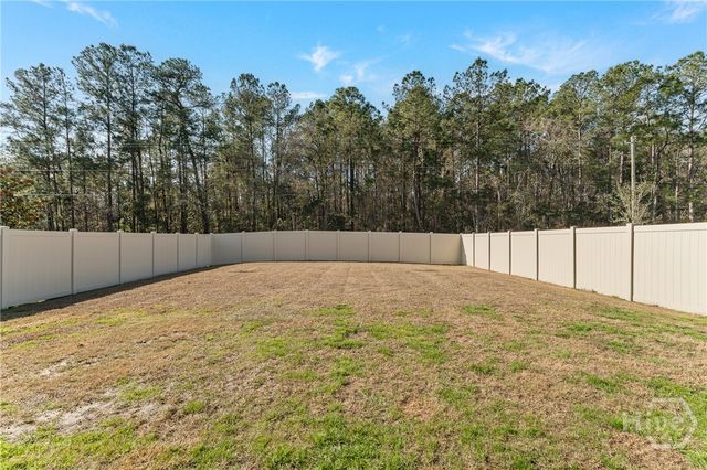 161 Laguna Way, Savannah, GA 31405