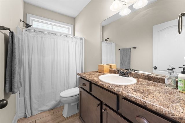 161 Laguna Way, Savannah, GA 31405