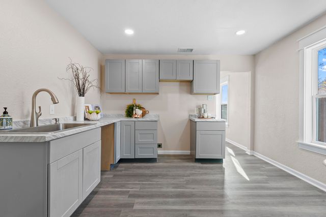 4820 39th Street, Lubbock, TX 79414