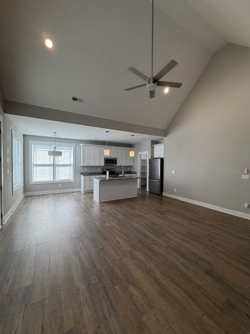 442 Bill Fuson Rd, Mcminnville, TN 37110